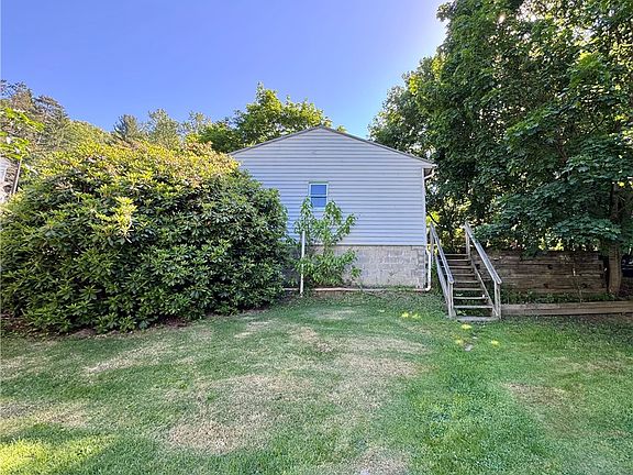 3rd image of 85 Glenview Ave