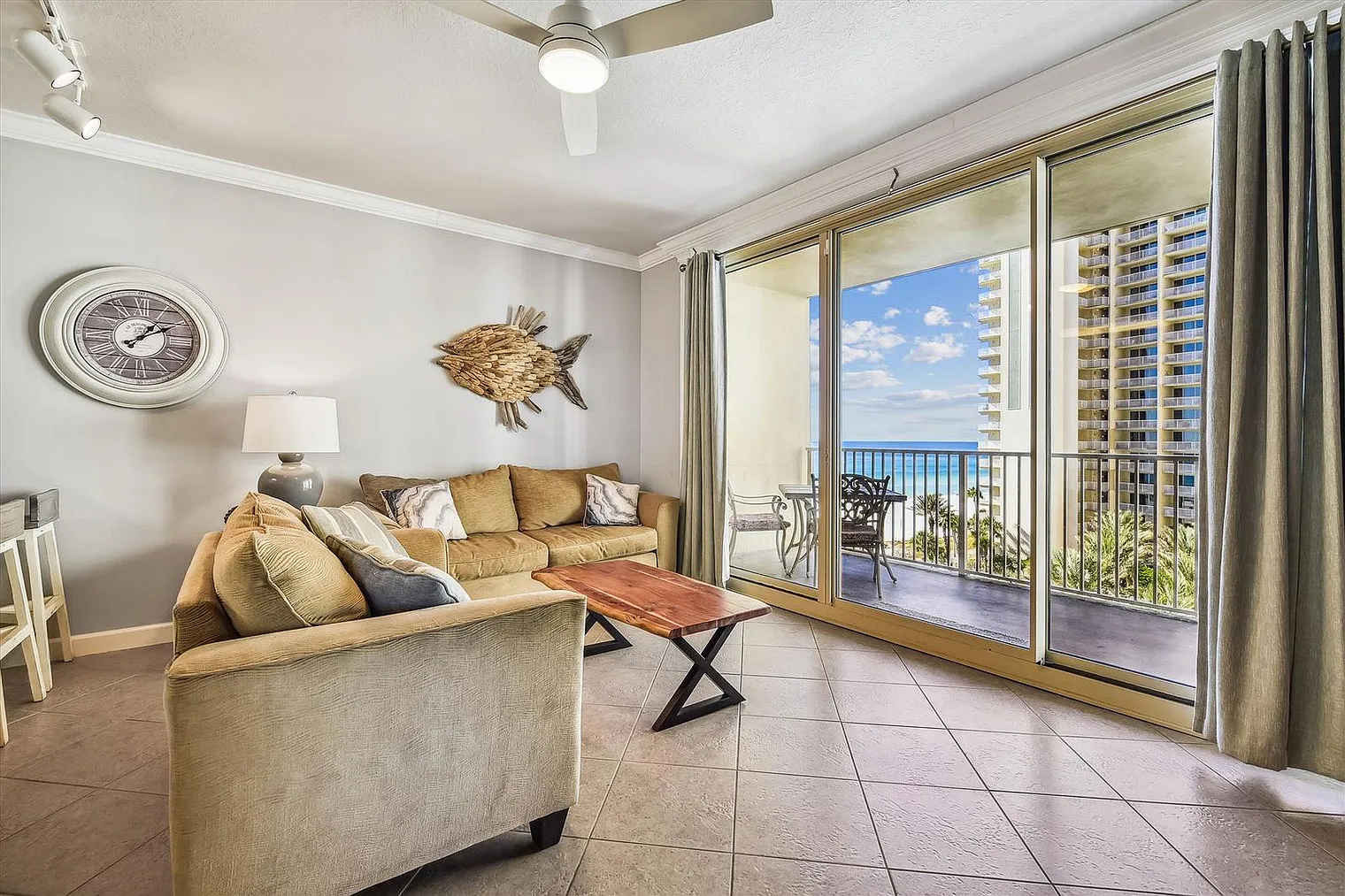 2 bed, 2.0 bath, 1108 sqft, $3,937 — Photo 1