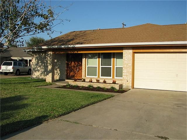 1st image of 2506 Beluche Dr