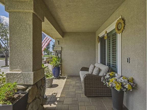 5th image of 2571 Upper Bay Dr