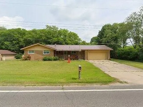 1256 Duck Lake Rd, Muskegon, MI 49445