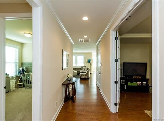 2nd image of 326 Gibson Park Dr