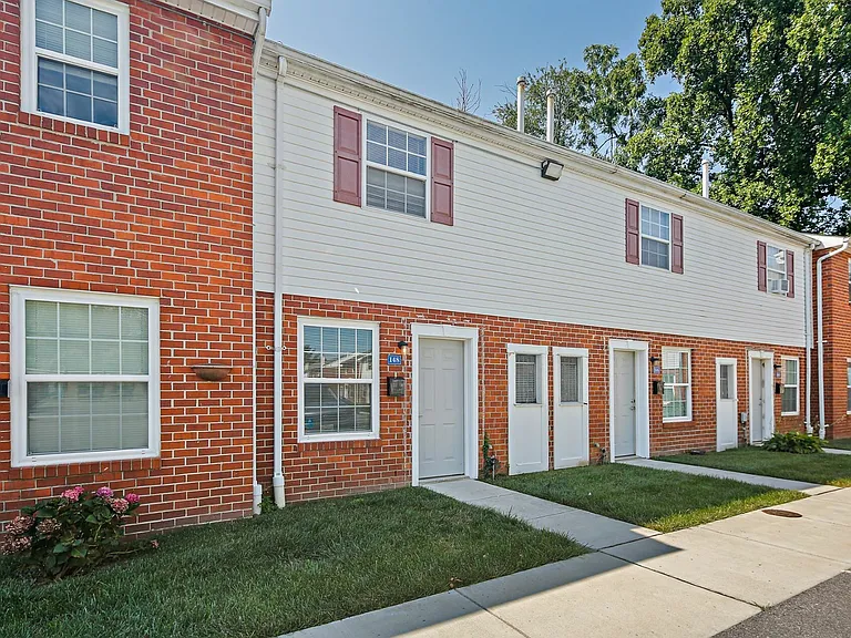 Catons Villas South Townhomes — Photo 26