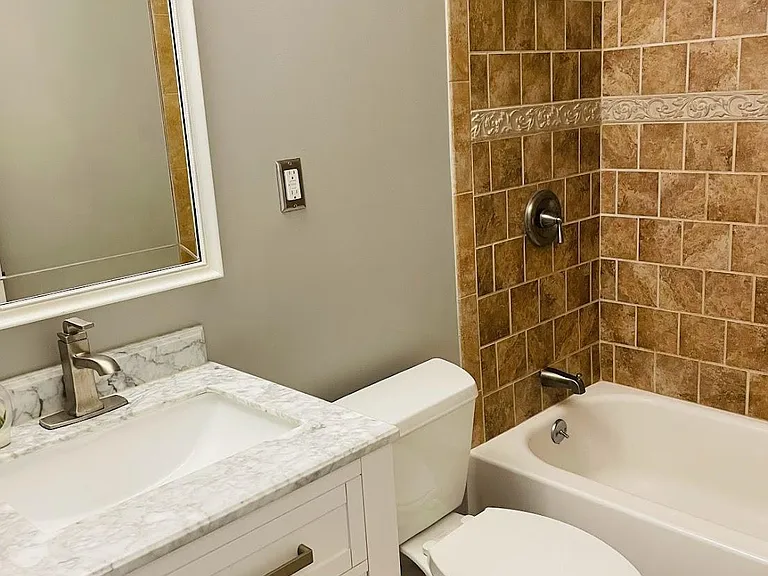 Main floor bathroom with full tub