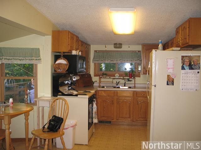 2nd image of 1331 Main St NW