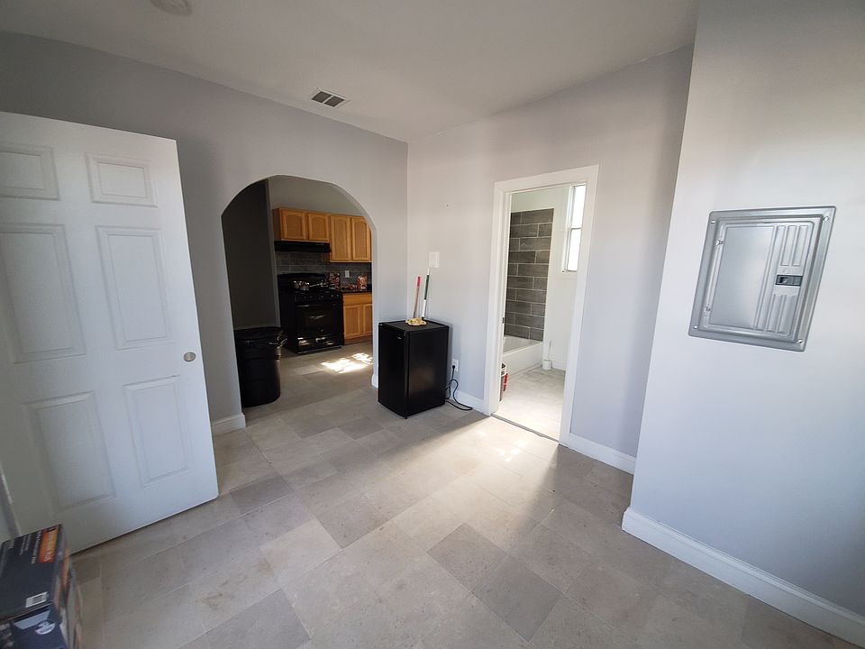 2nd image of 41 McAdoo Ave #2E
