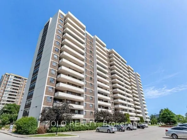 3 Lisa St, Brampton, ON