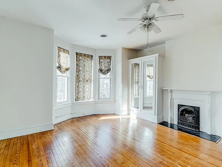 5 N Davis Ave — Photo 13