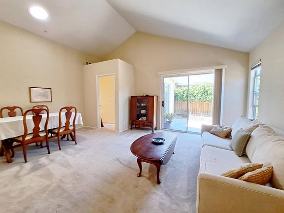 5th image of 739 Joseph Ln
