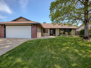 3125 Seminole Dr, Redding, CA 96001