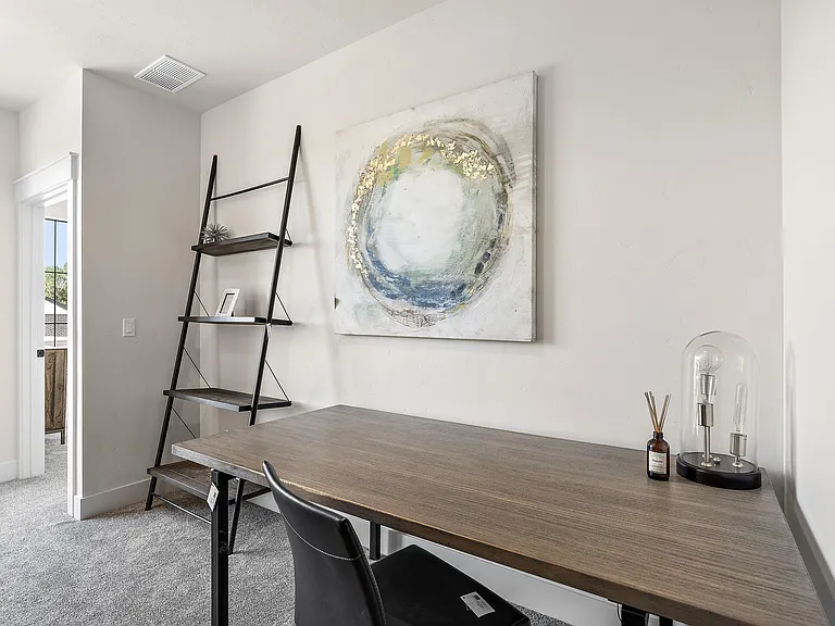 2460 W Iron Coop St #1 — Photo 3