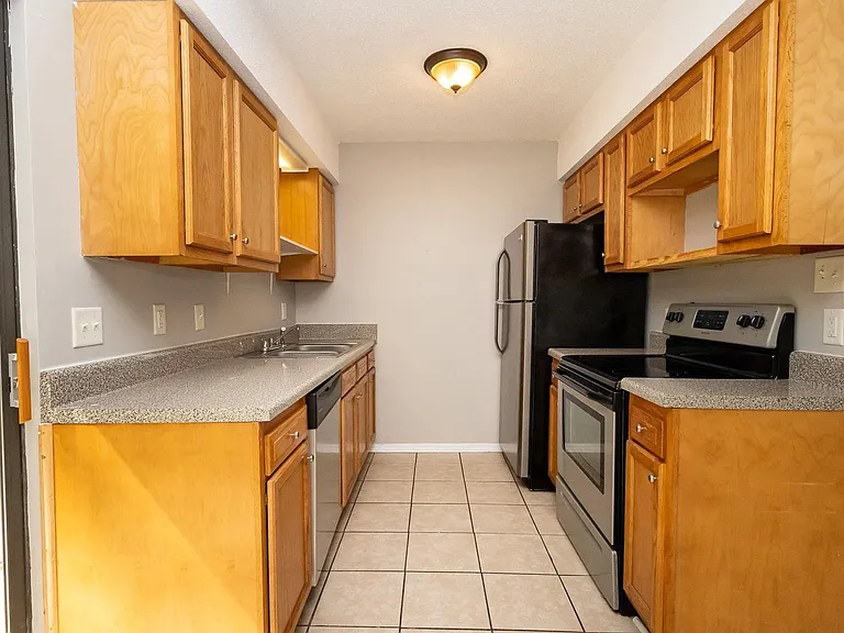 1120 McBrien Rd #A — Photo 8