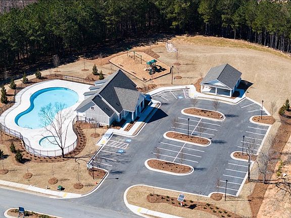 2nd image of 5559 Wintergreen Dr #5559