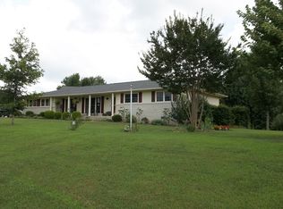 73 Orchard Hill Rd, Fayetteville, TN 37334