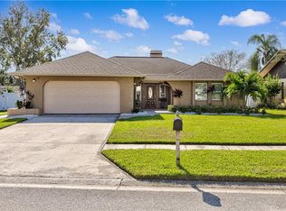 1064 Lemon Tree Ln, Palm Harbor, FL 34683