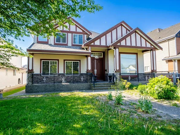 15746 84th Ave, Surrey, BC V4N 0W3