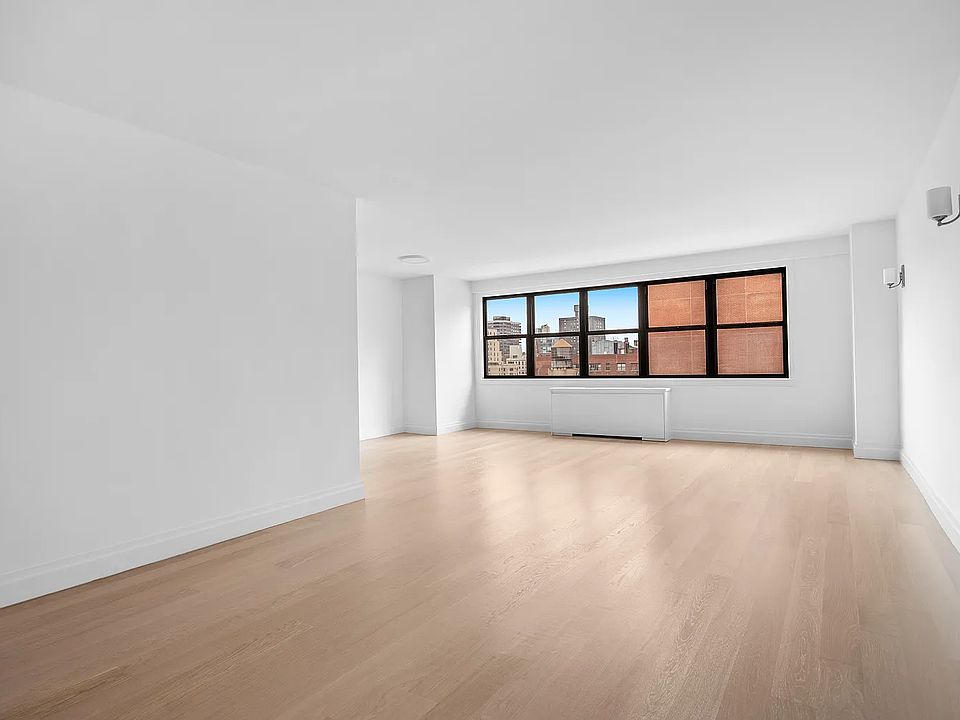 1st image of 201 E 28th St #14J