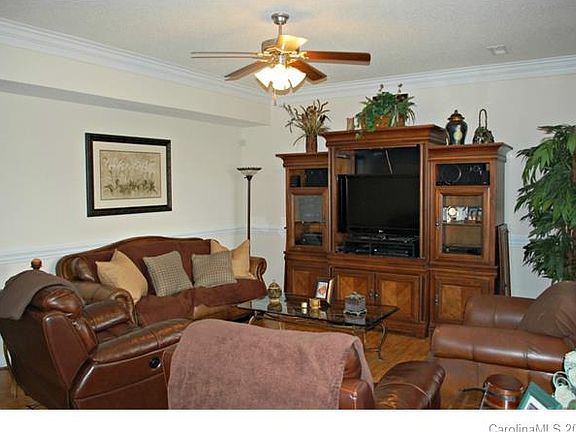 2nd image of 208 Tarrington Dr