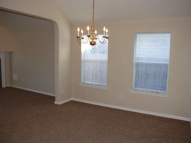1006 Magnolia Dale Dr — Photo 6