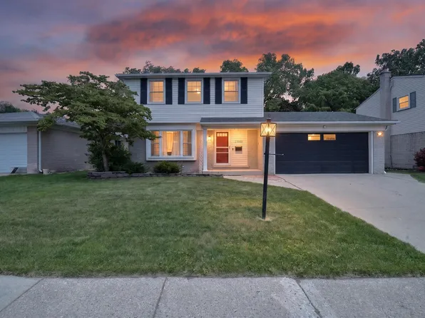 25186 Anna St, Taylor, MI 48180