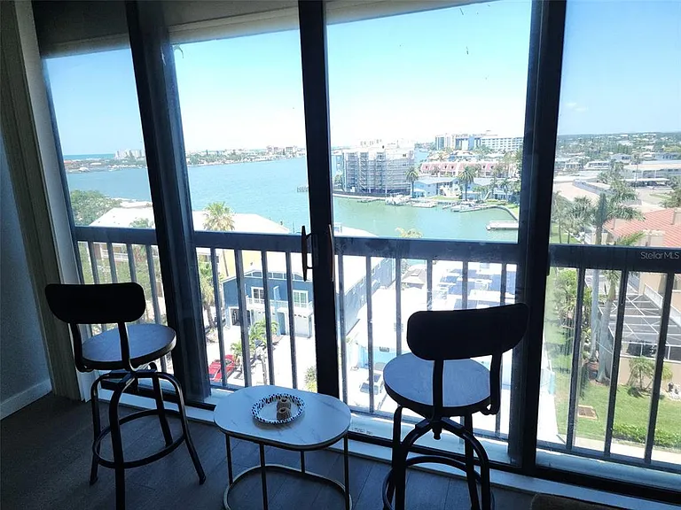 255 Dolphin Point #809 — Photo 12