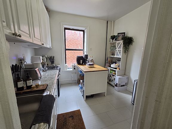 5th image of 1764 E 18th St #3E