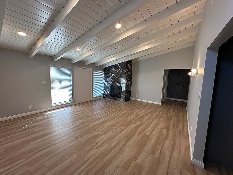 1st image of 301 N Acacia Ave Unit A