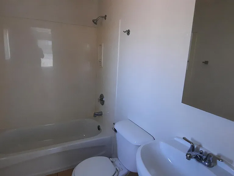 512 W Fillmore St #13 — Photo 7