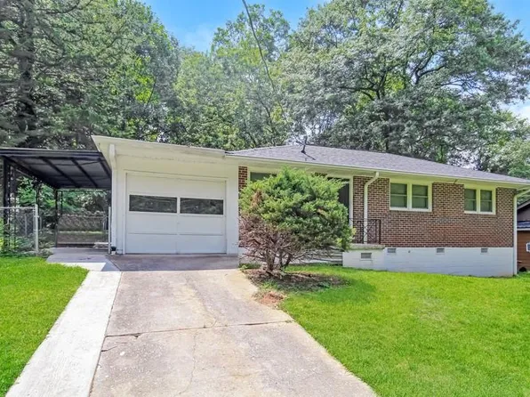 4665 Bartlett Rd, Forest Park, GA 30297