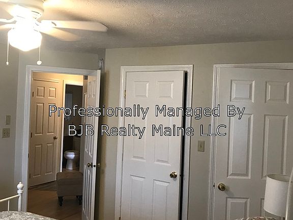 3rd image of 6 Oregon Ave APT 9