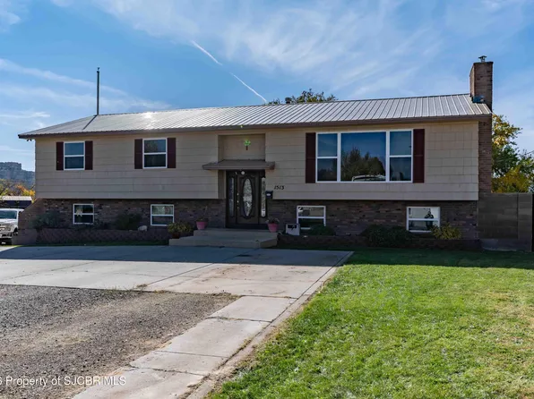 1513 S Camina Contenta, Farmington, NM 87401