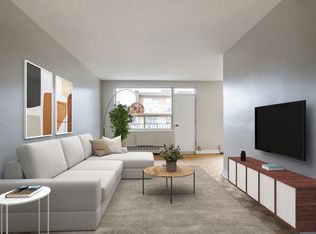 1061 Don Mills Rd, Toronto, ON M3C1X2