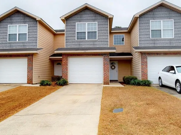 108 Cody Dr, Enterprise, AL 36330
