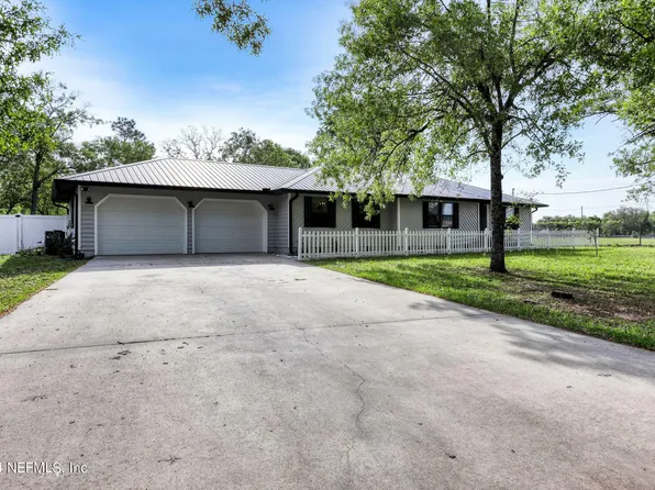 132 CRESTWOOD Drive, Interlachen, FL 32148