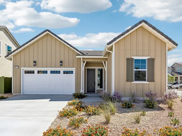 17285 Whiskey Mdws, Hesperia, CA 92345