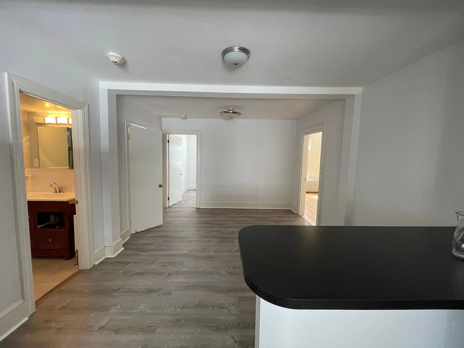 16 Mann Avenue — Photo 2
