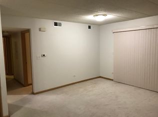475 W 24th St APT 4D, Chicago, IL 60616