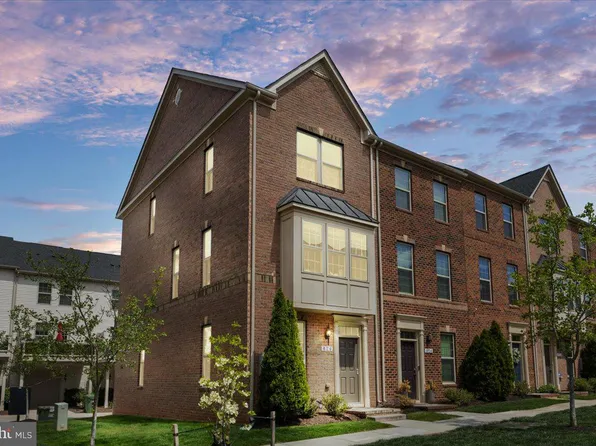 826 S Macon St, Baltimore, MD 21224