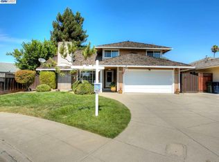 722 Sunset Dr, Livermore, CA 94551