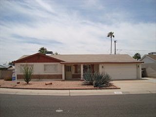 1st image of 3001 W Columbine Dr
