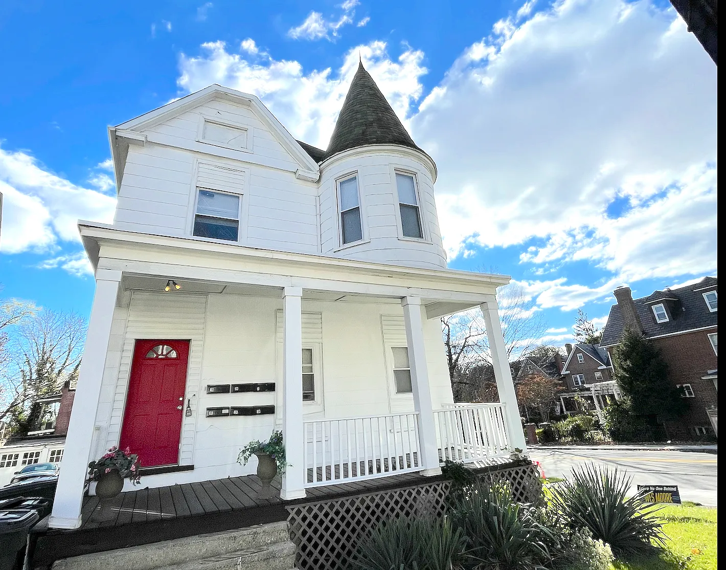1 bed, 750 sqft, $1,149 — Photo 1