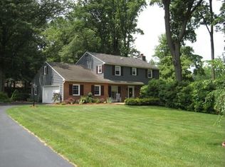 414 Oakland Dr, Downingtown, PA 19335