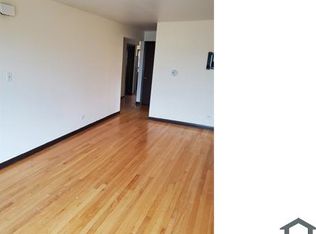 298 Bensley Ave #2, Calumet City, IL 60409