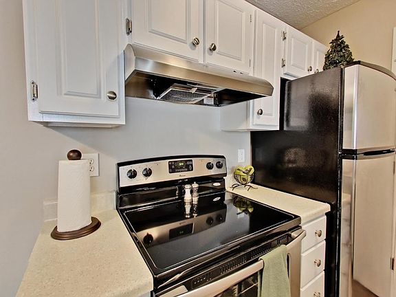 4th image of 5103 Bridle Creek Way