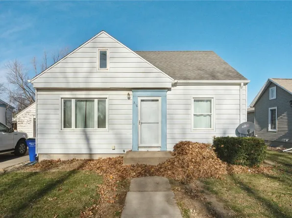 306 E 1st Ave, Lisbon, IA 52253
