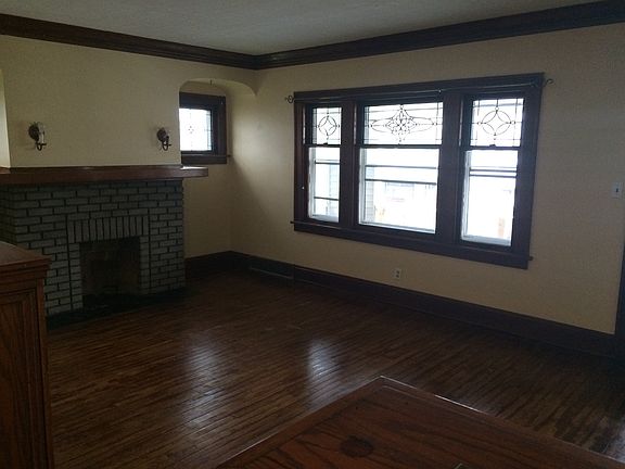 3rd image of 4625 Gifford Ave #1