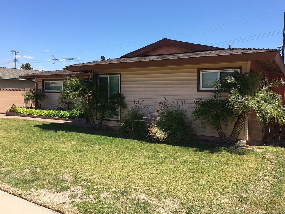 1st image of 8379 San Clemente Way