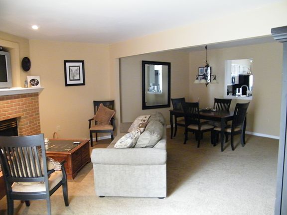  Living & Dinning Rooms