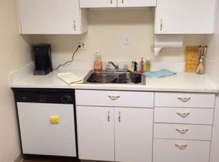 20201 Fairmount Blvd APT 102, Shaker Heights, OH 44118