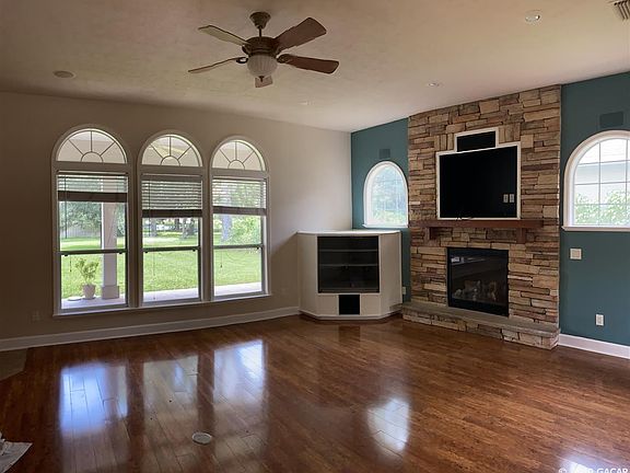 4th image of 11402 Palmetto Blvd